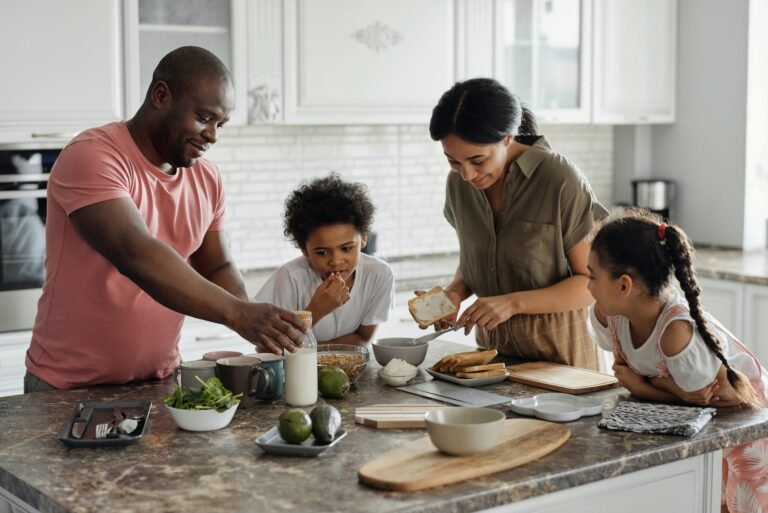 Read more about the article 4 Tips For Handling Morning Rush As Busy Parents