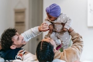 Read more about the article Ignore these parenting tips!