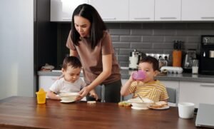 Read more about the article Healthy Snacks List For Kids With 10 Ideas.