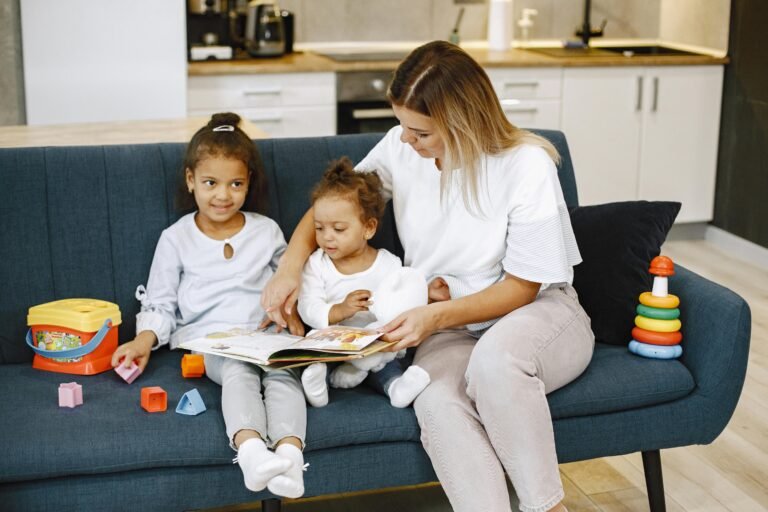 Read more about the article 4Tips To Handle Parenting Challenges