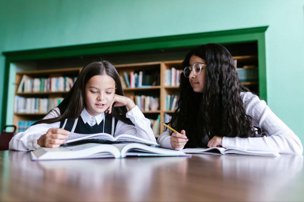 5 Challenges of Tweens That Need Attention Natural goodness classmates