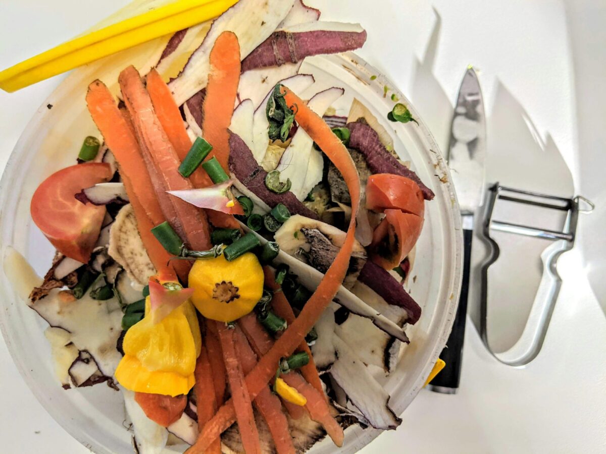 Read more about the article Reducing Household Food Waste in 7 ways