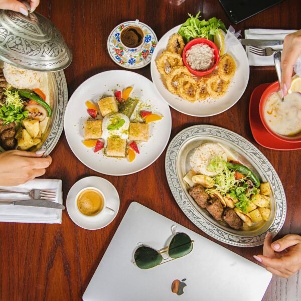 Home Page Natural goodness How to Create a Balanced Food Plate