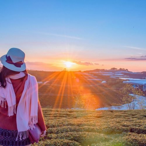 Photo by Min An: https://www.pexels.com/photo/woman-wearing-red-long-sleeved-shirt-1066183/