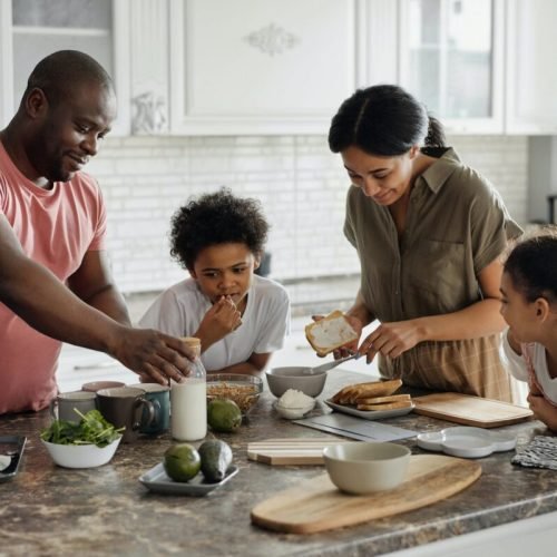 Photo by August de Richelieu on <a href="https://www.pexels.com/photo/family-making-breakfast-in-the-kitchen-4259140/" rel="nofollow">Pexels.com</a>